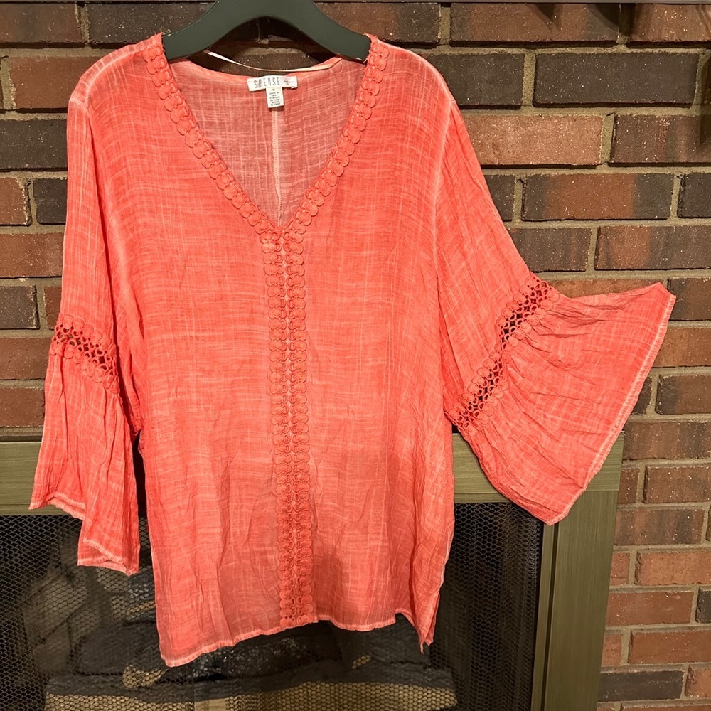 🛍️Spence woman Cool & comfortable top size 1X never worn condition.